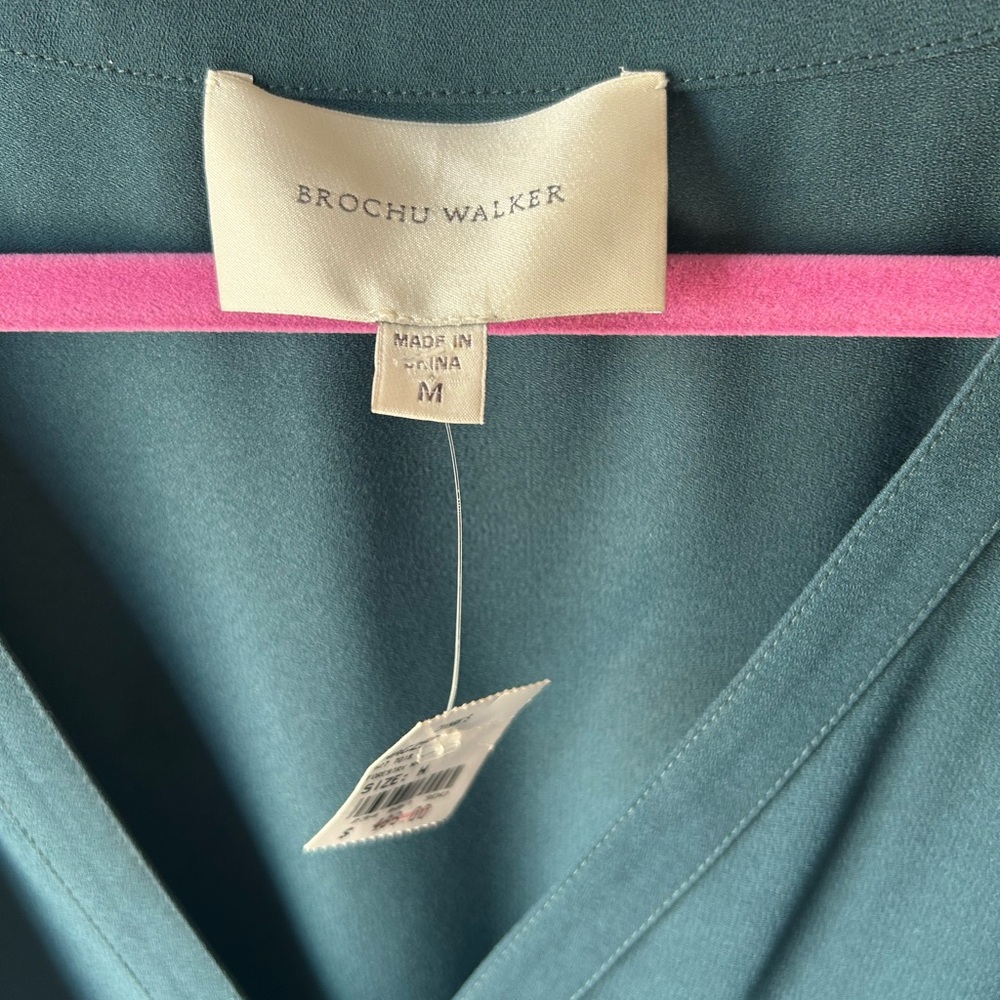 Brochu Walker Dress - Picture 3 of 5